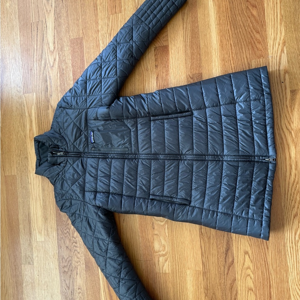 Patagonia Dark Gray Quilted Jacket